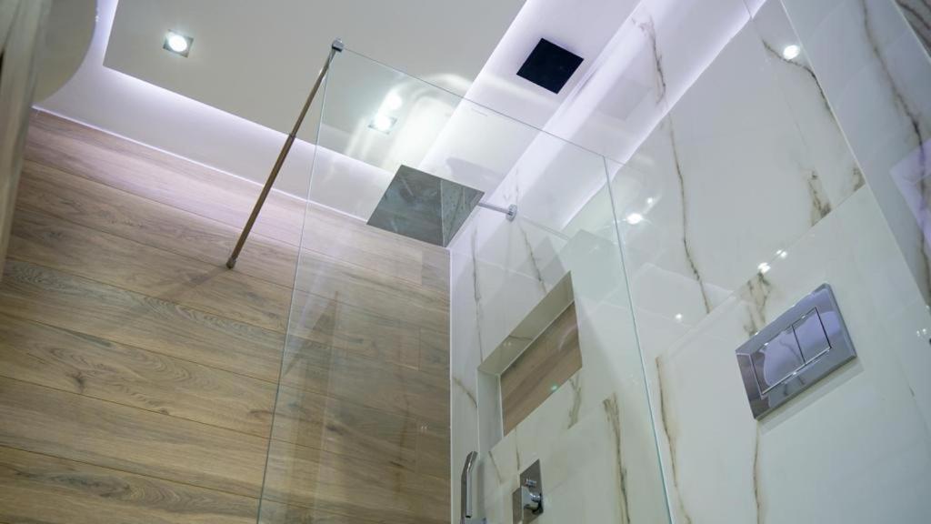 P & K Design Ltd Flats By Rentals Pro Services - Nea Moudania Buitenkant foto